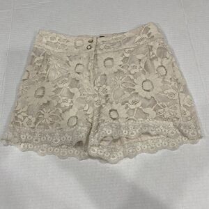 Max and Riley Ivory Lace Shorts Small